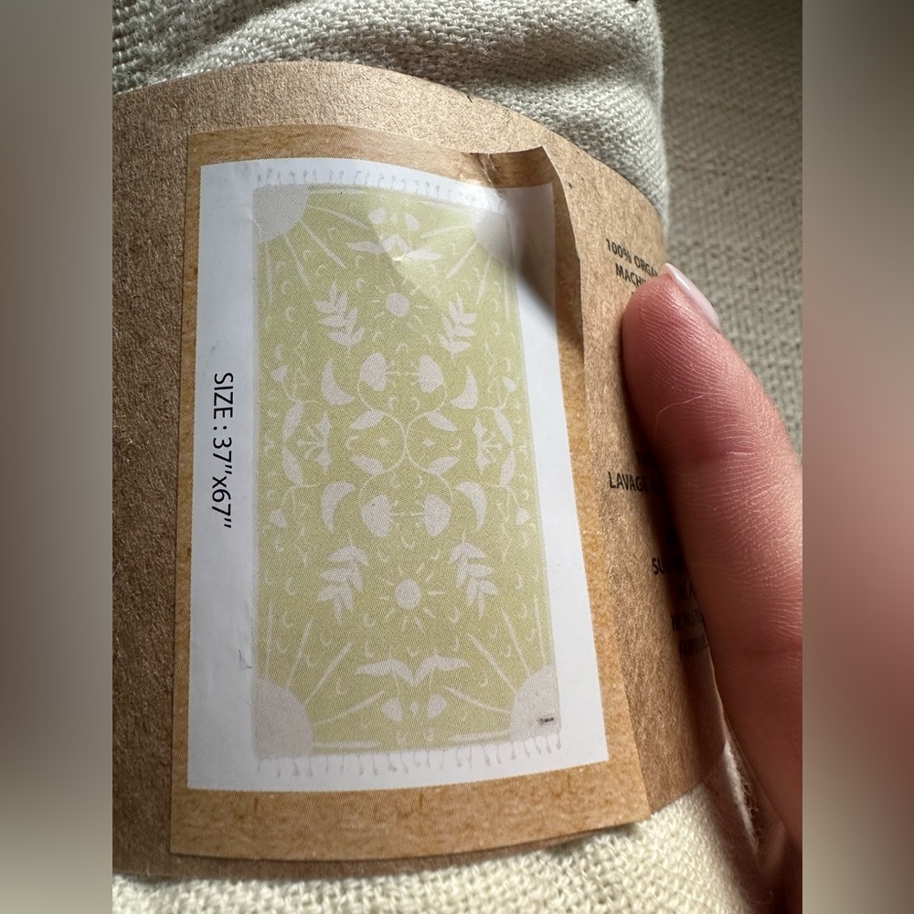 🌊☀️BNWT! THE Sand Cloud! Turkish quick dry sand resistant regular size towel!